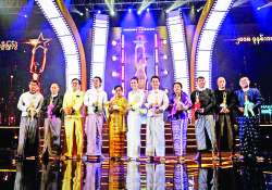 အနုပညာသည် ပြည်သူအတွက်မို့ လက်ခုပ်တီး၍ကြိုဆိုမည် မြန်မာ့ရုပ်ရှင်အကယ်ဒမီ . . . .