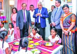 ဆောင်းပါး