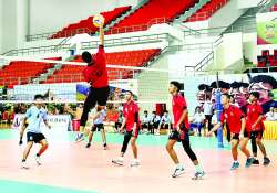 အသိမှသည် လေ့ကျင့်မှု၊ အလေ့အကျင့်မှသည် ယှဉ်ပြိုင်ခြင်းဆီသို့ 