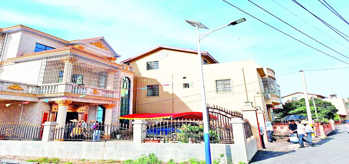 အာဆီယံ-တရုတ် လူမှုဖွံ့ဖြိုးရေးနှင့် ဆင်းရဲမှုလျှော့ချရေးဖိုရမ်နှင့် လေ့လာရေး